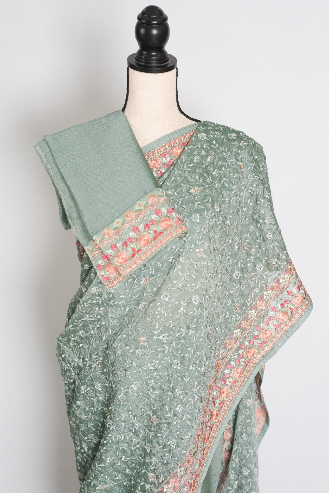 Vidya: Teal Green Crushed Georgette Saree | Floral Machine Embroidery - Saree Mandi