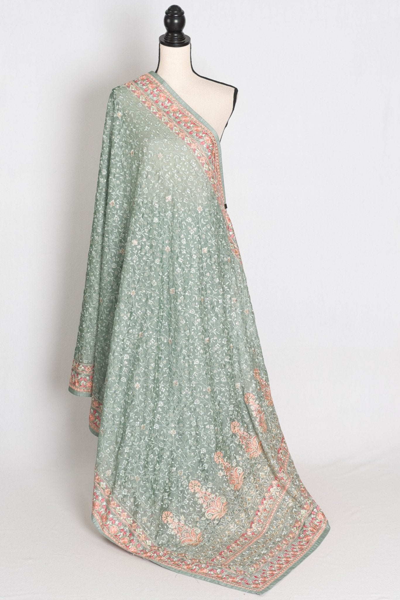 Vidya: Teal Green Crushed Georgette Saree | Floral Machine Embroidery - Saree Mandi