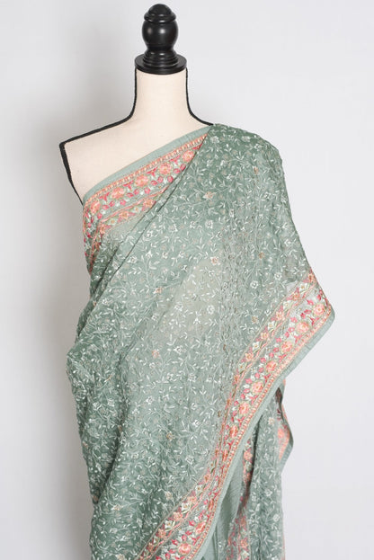 Vidya: Teal Green Crushed Georgette Saree | Floral Machine Embroidery - Saree Mandi